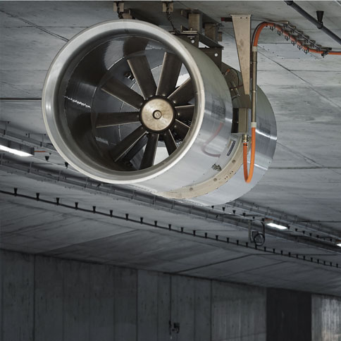 ����͸��