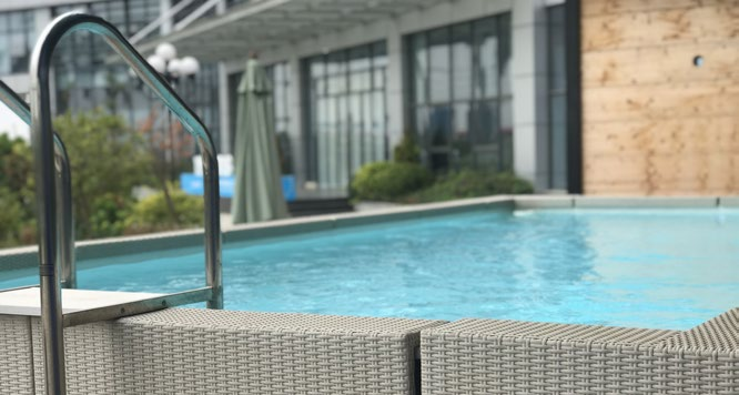 97�������԰���ٱ���Ӿ��չʾ