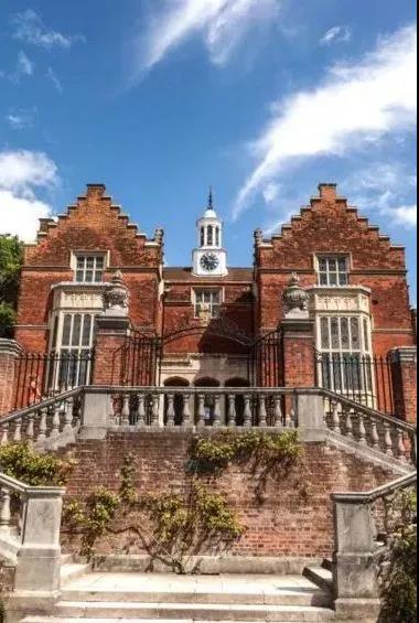 ѧУ��Ӿ��,Ӿ��ˮ���óͷ�