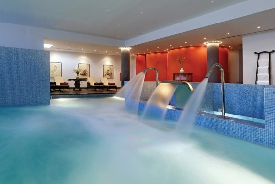 ������Ӿ��