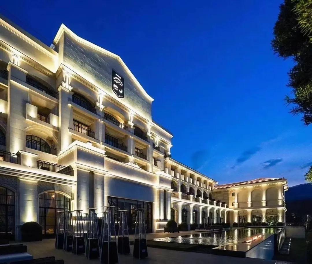 �����߶�Ӿ��ˮ���óͷ�������Ŀ����