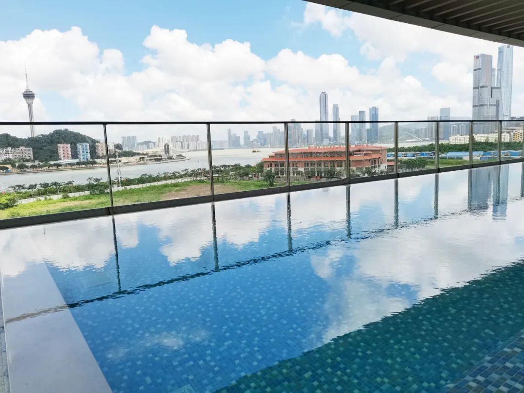 ̫����ס���ˣ��������е�����ùݣ����������������ֶ���һ��ȥ���ŵ����ɣ�